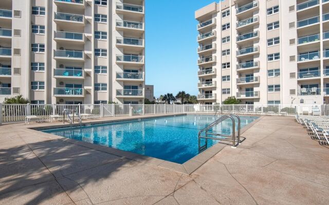 Regency Towers 702 West- Azure Pleasure