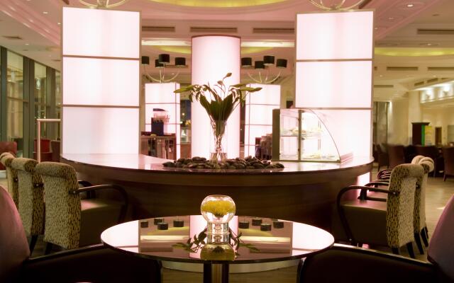 U Magic Palace Hotel