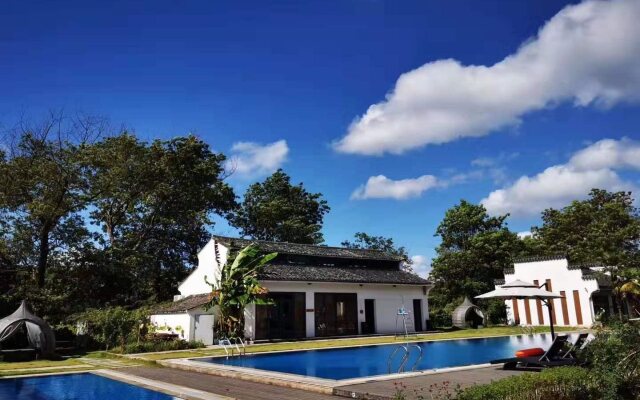 Huangshan Huizhou Creek Villa