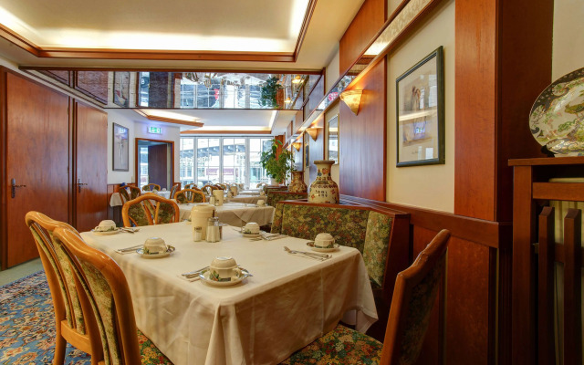 Centro Hotel Arde Koln, Trademark Collection by Wyndham