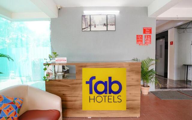 Fabhotel Vardhan House Ii