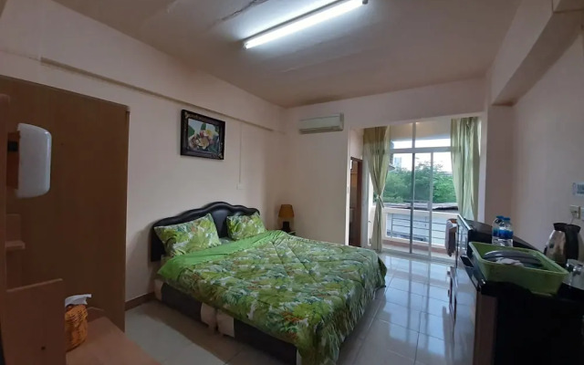 Vanlisut Hostel