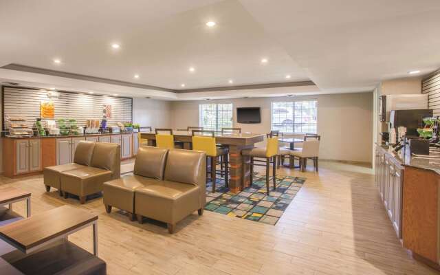 La Quinta Inn by Wyndham Richmond South