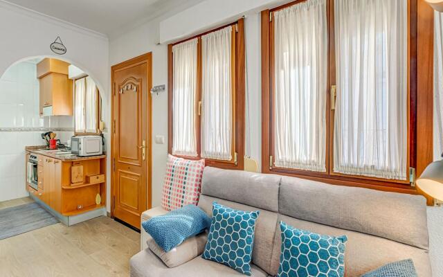 Comfy Holiday Home in Denia near Playa Beach