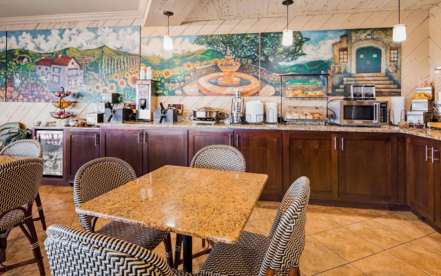 Best Western Ocean Reef Suites