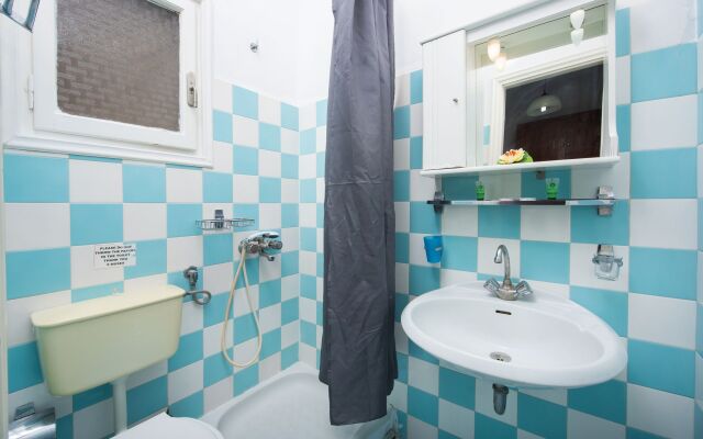 9 Muses Seaview Studios Corfu | Adults Only