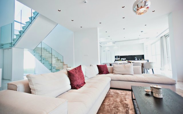 Tranguility Elite Luxury Home