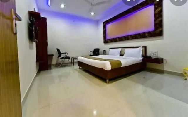 Hotel Durga Silver Line