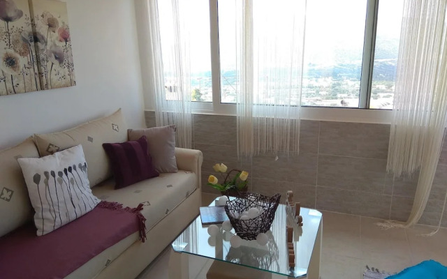 Outstanding Panoramic View, 10΄ Beach, 20΄ Airport
