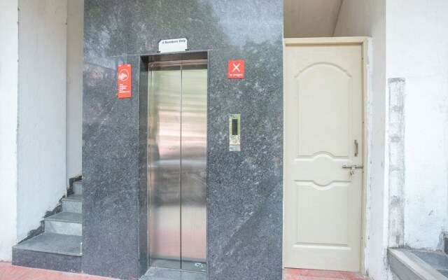 OYO 12776 SV Suites