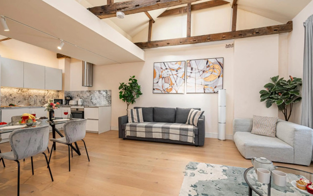 Baker Street Studio Flat