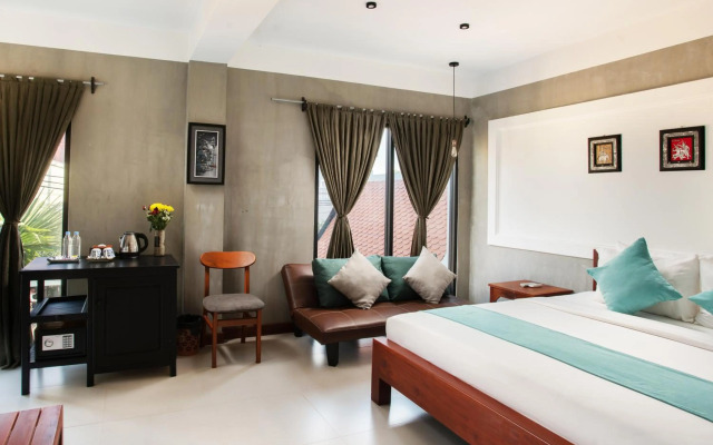 Central Blanche Residence