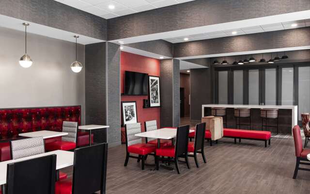 Hampton Inn & Suites Charlotte Steele Creek