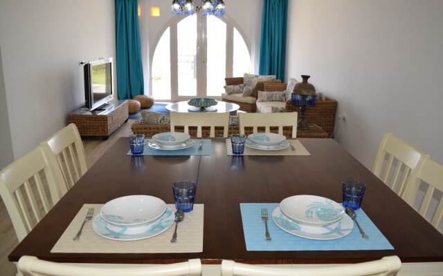 Domina Coral Bay Vacation House