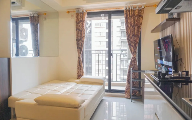 Warm And Modern Style 2Br At Meikarta Apartment