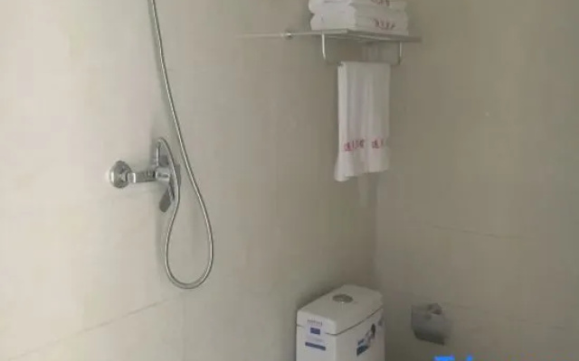 Yujian Boutique Hotel (Yishui Central Street)