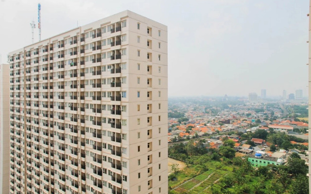Compact Studio Apartment at Margonda Residence 3