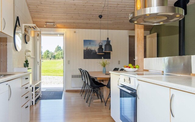 10 Person Holiday Home in Juelsminde-by Traum
