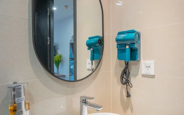 Sazi Hotel - Bui Thi Xuan