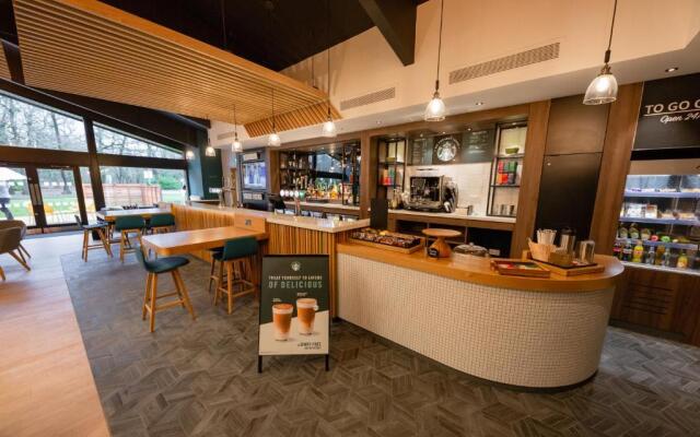 Holiday Inn NEWPORT by IHG