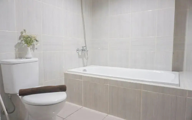 Cozy And Functional 2Br Apartment Vasanta Innopark