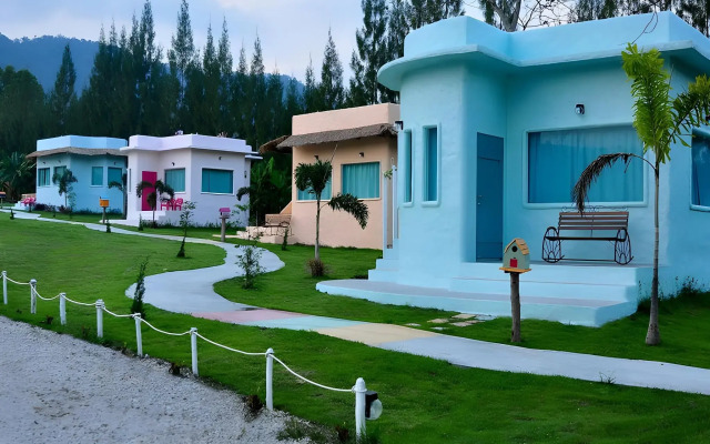 Rak Na Suan Pueng Resort