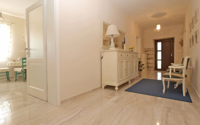 Apartment 1654
