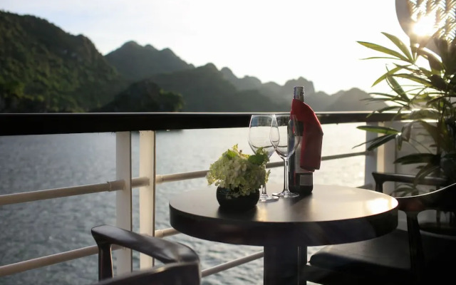 V'Spirit Cruises