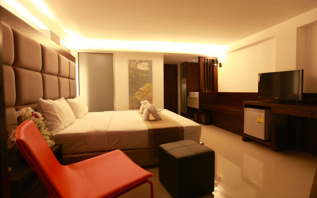 The Bangkok Major Suite