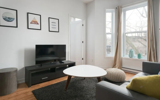 Sleek 2BR in Plateau by Sonder