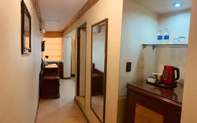 Oro Inn Hotel