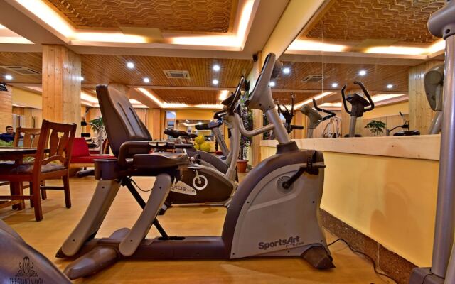 Hotel The Grand Mamta