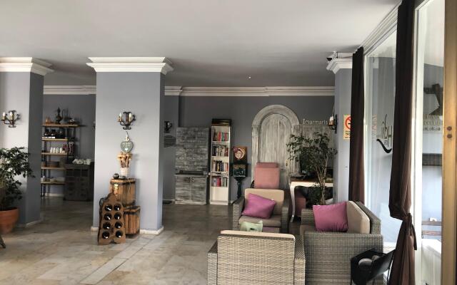 Hani Boutique Hotel