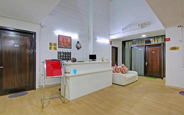 Treebo Trend AR Residency Sector 45