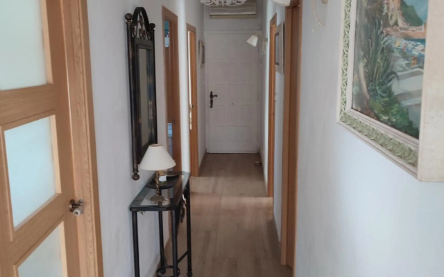 Exclusivo Chalet a Pie de Costa