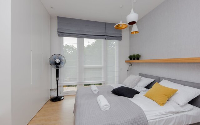 Shortstaypoland Anielewicza B74