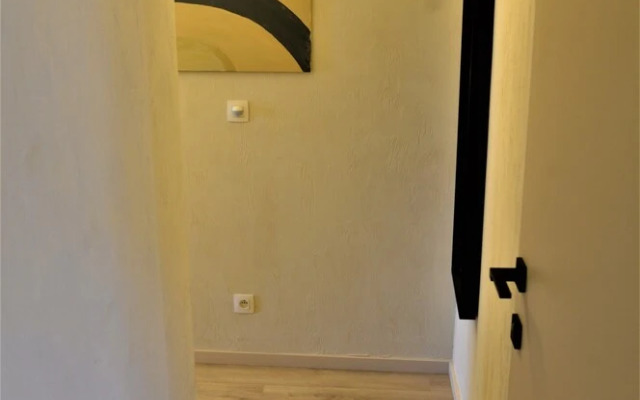 SLEEP INN ANTWERP - Japandi Lofts