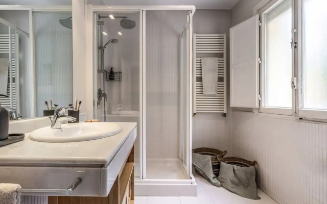 Aversa - 2 Bedrooms in Azca