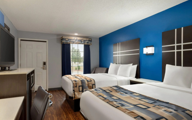 Baymont by Wyndham Albany at Albany Mall