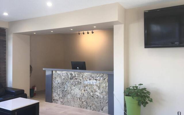 North Star Inn & Suites