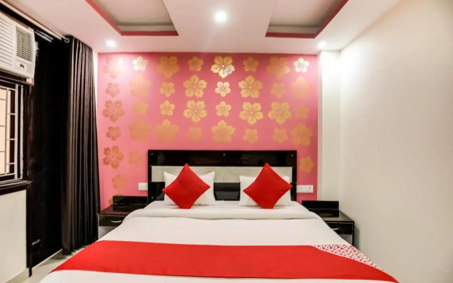 Oyo Flagship 65319 Bd Palace