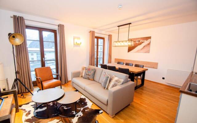 Finest Post Residence Apartments 7B Near ski Lift