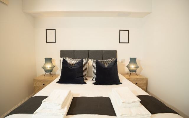 Waterview Boutique Apartments by Opulent Living Serviced Accommodation Torquay