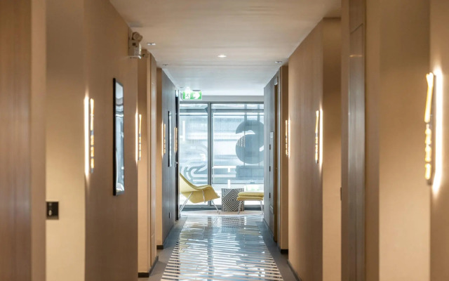 Seekers Finders Rama IV Hotel, SureStay Collection by BW