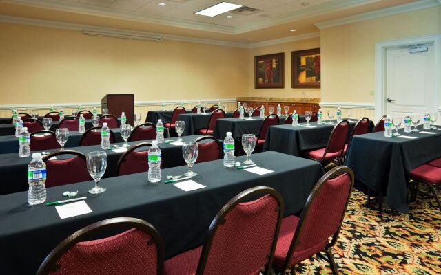 Holiday Inn Conference Center - Valdosta by IHG