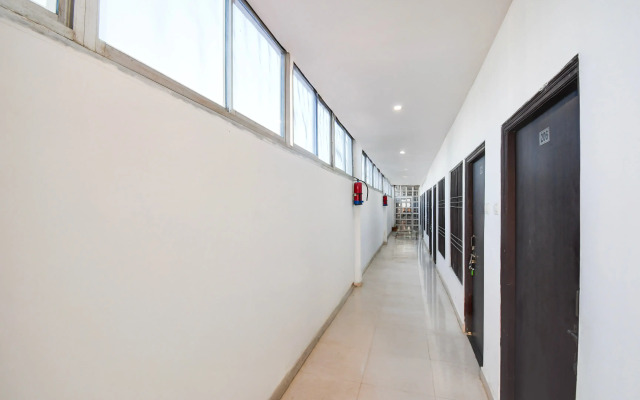 Super Hotel O Dariyapur Near Railway Crossing