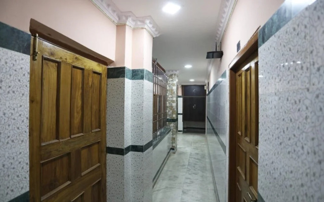 New Ashoka Hotel By OYO Rooms