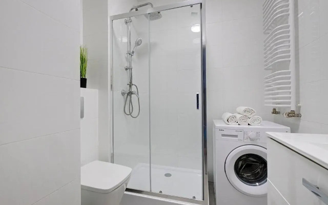 2Br Apt Strzelecka 24 with balcony