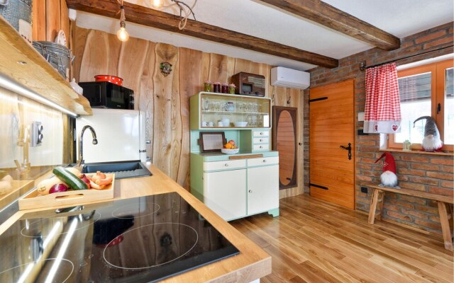 Awesome Home in Stubicke Toplice With 2 Bedrooms, Wifi and Outdoor Swimming Pool