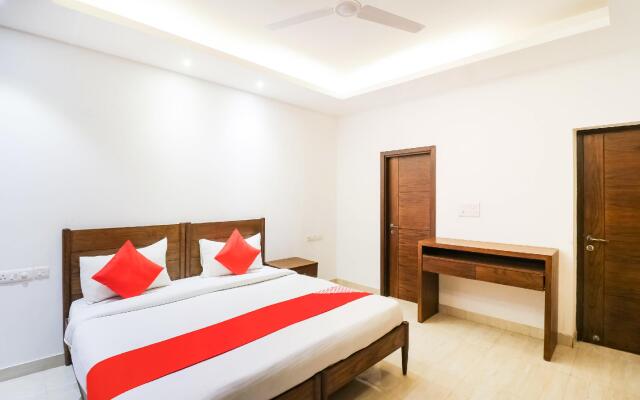 OYO 66222 Premium Villa